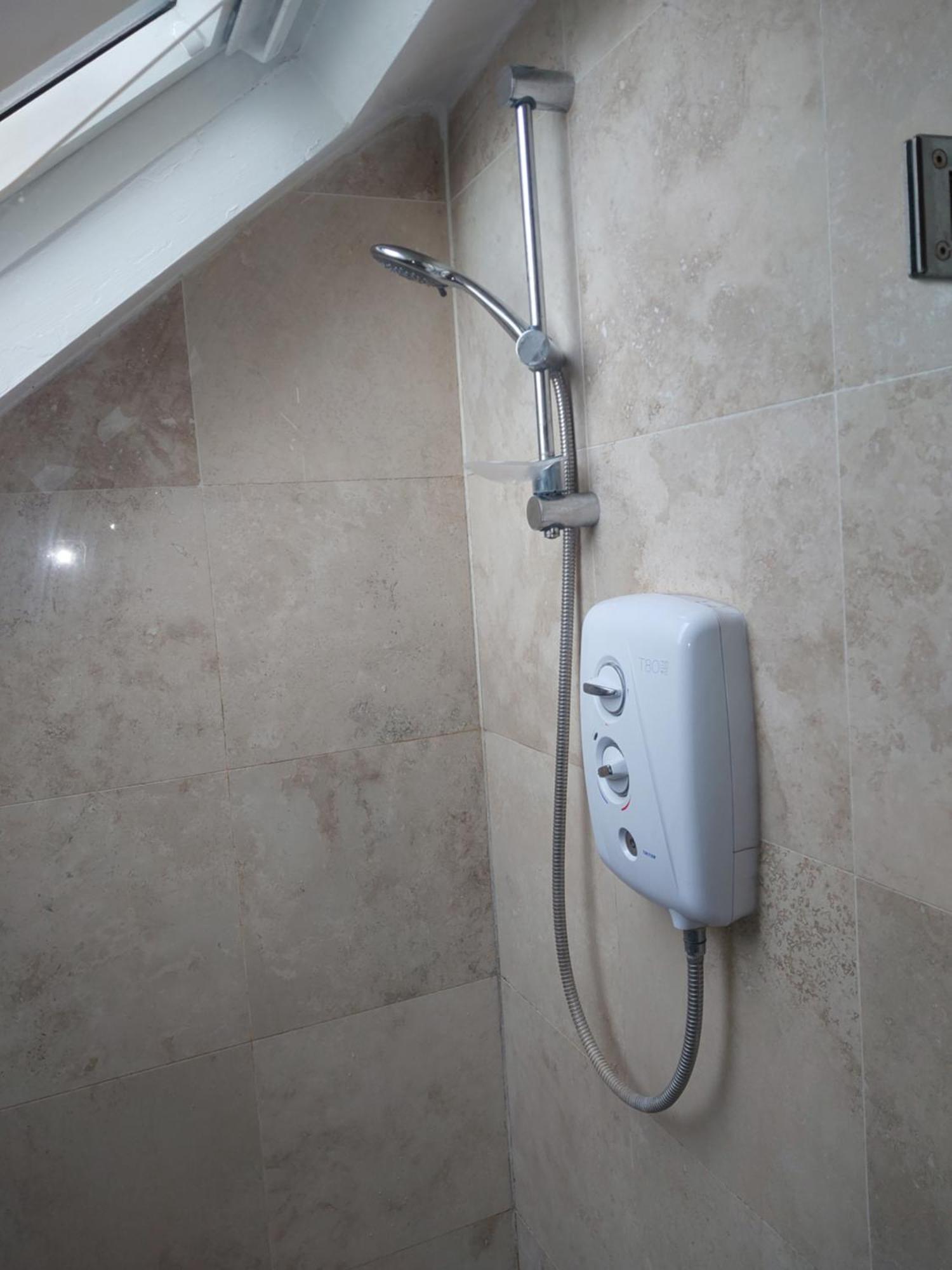 Joyful Room Rainham  Exterior photo